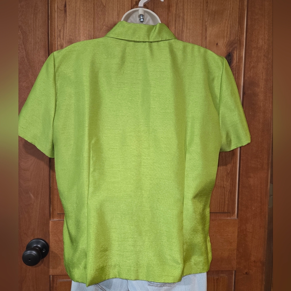 Sag Harbor Lime Button-Down Blouse - image 4
